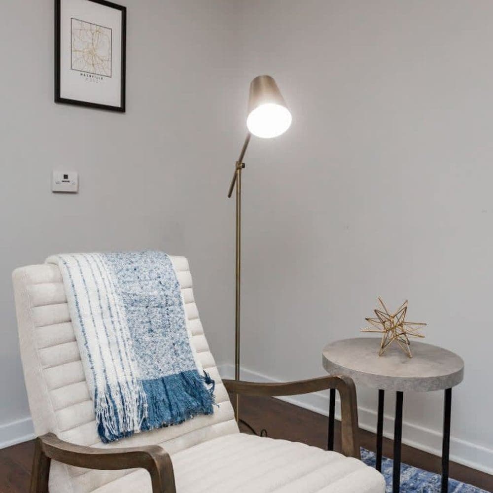 Photograph supplied for Cozysuites Music Row Spacious 1BR Free Parking 41