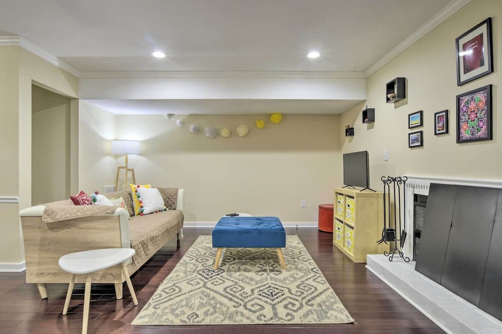 Photograph supplied for Tree-lined Durham Townhome: Close to Parks!