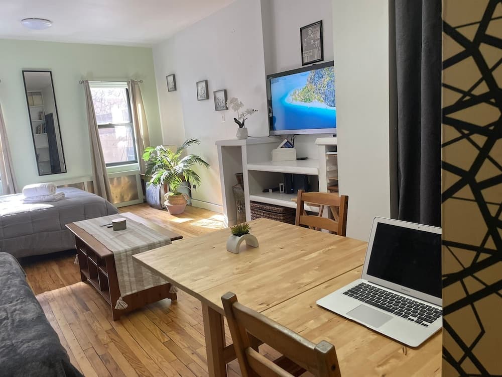 Photograph supplied for Heart of New York Suites