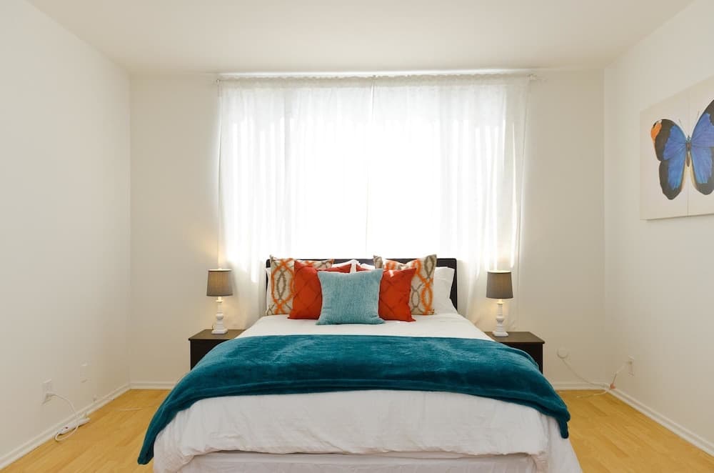 Photograph supplied for LA131 1 Bedroom Apartment By Senstay