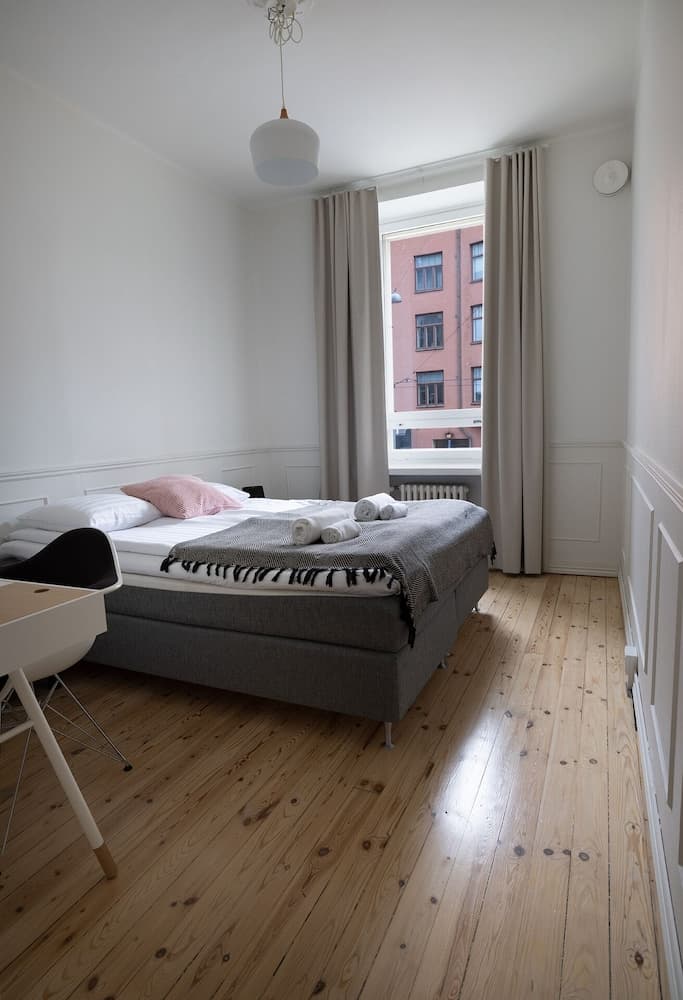 Photograph supplied for 2ndhomes Brand New 3BR Deluxe Apartment