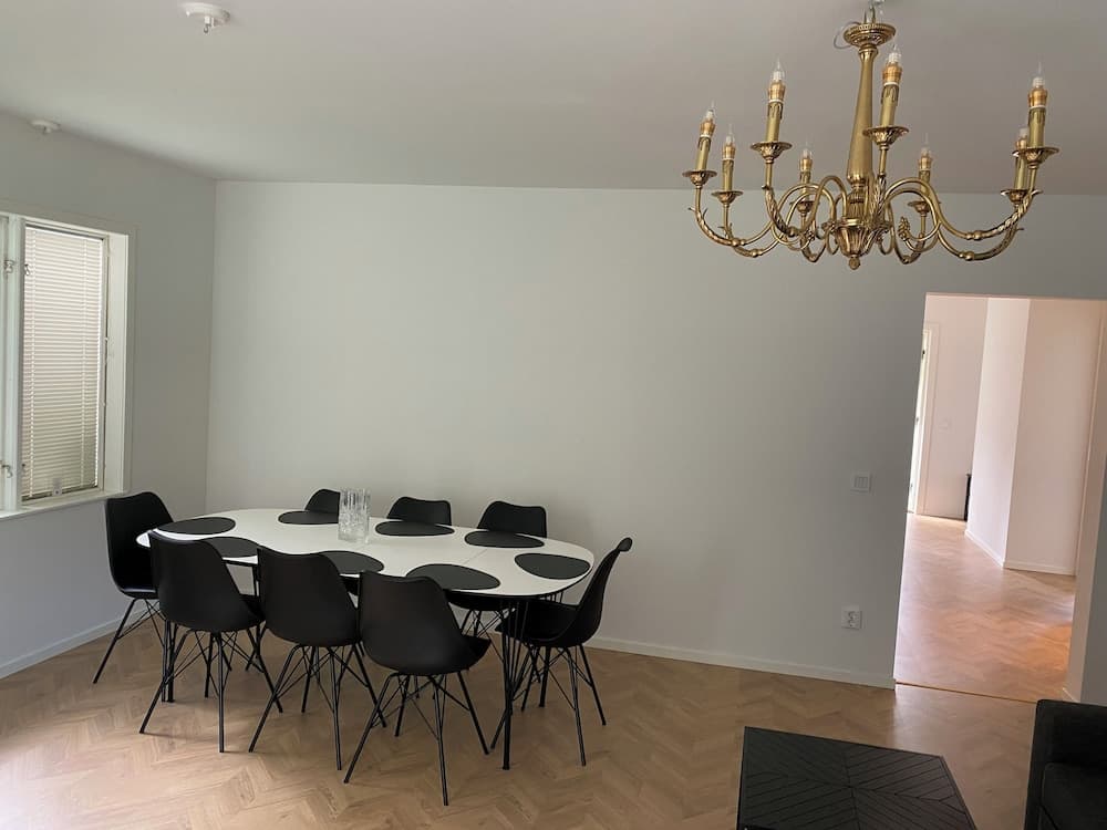 Photograph supplied for Villa Ophelia