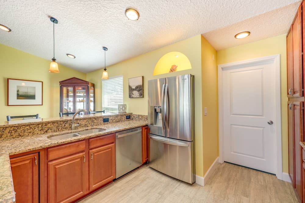 Photograph supplied for Waterfront Jacksonville Retreat w/ Boat Dock!