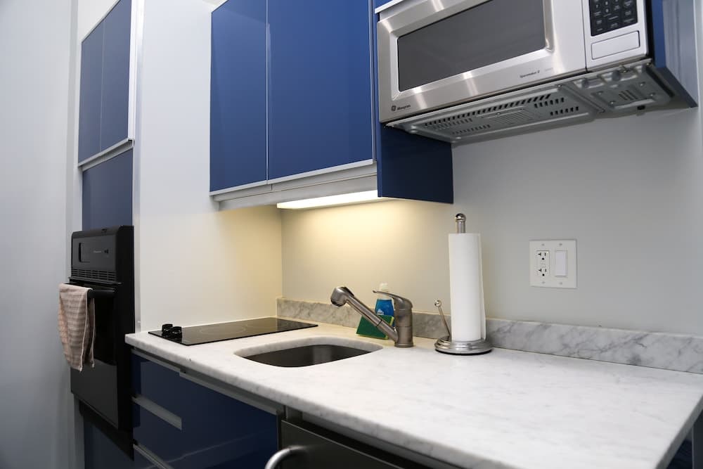 Photograph supplied for Maverick Suites at 245 Newbury St
