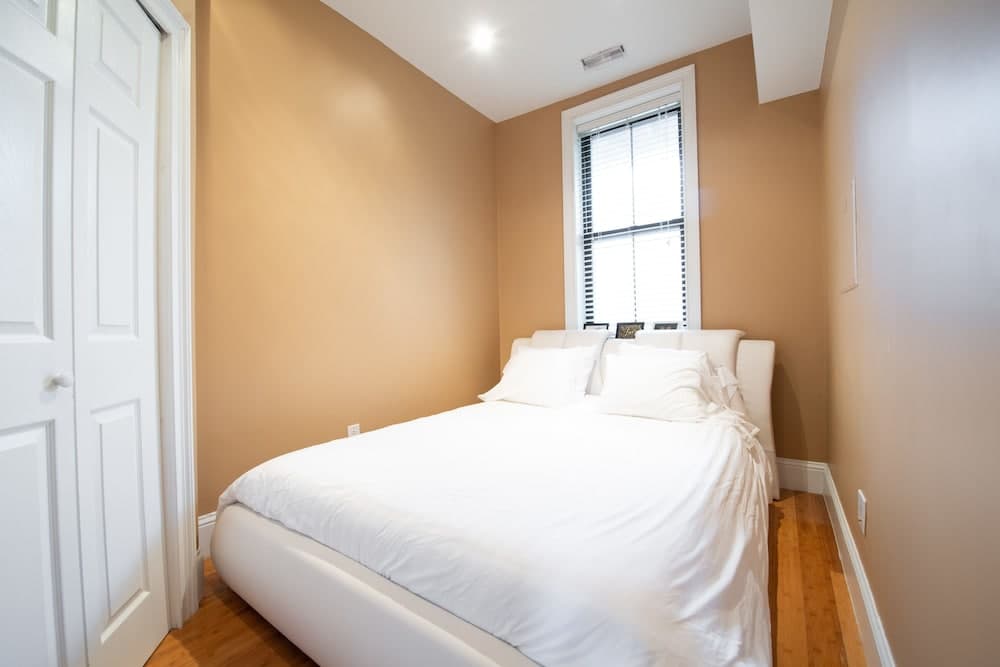 Photograph supplied for Pelicanstay in Boston Bay Village