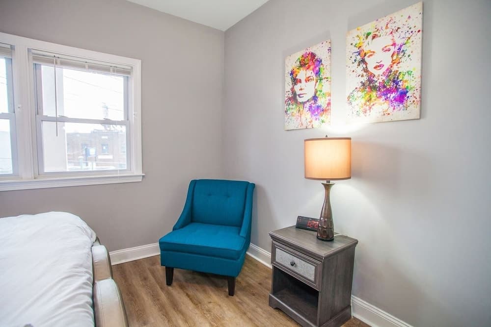 Photograph supplied for Luxe 4BR 3 Bath North End & Faneuil Hall