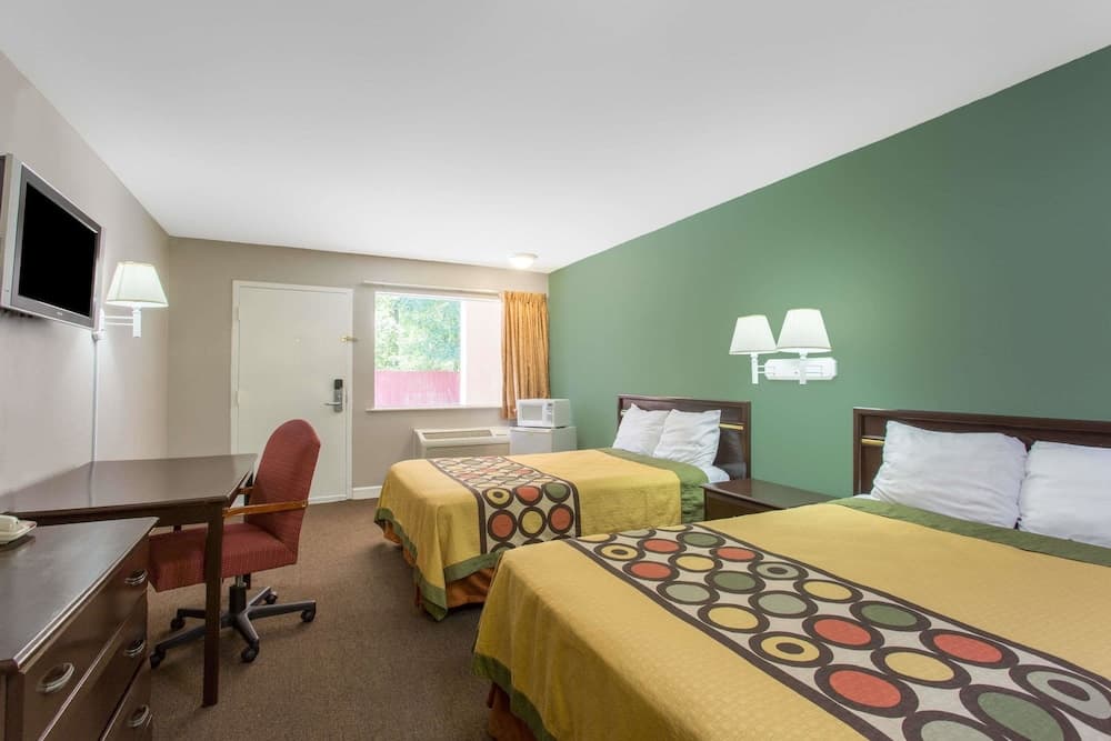 Photograph supplied for Super 8 by Wyndham Durham/University Area NC