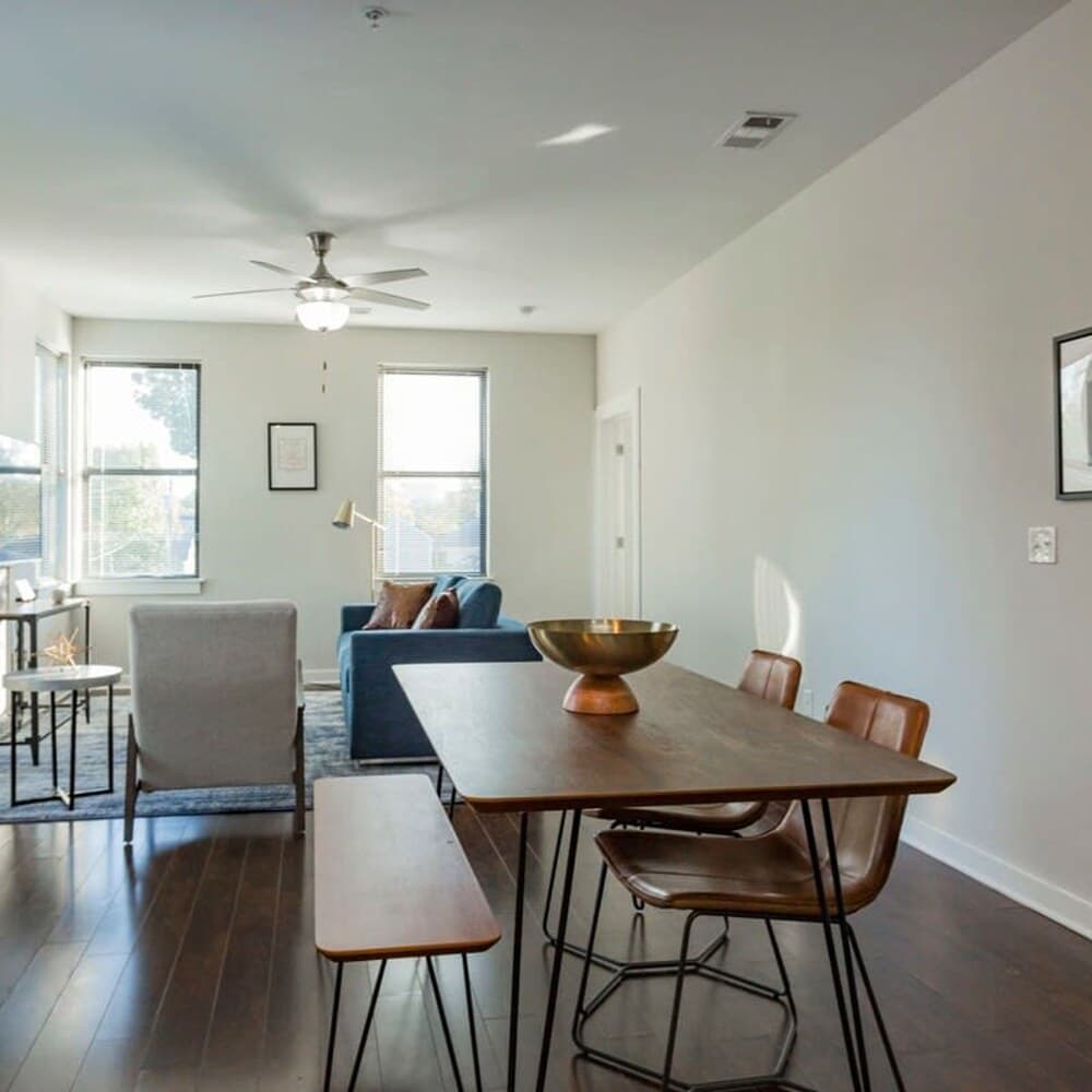 Photograph supplied for Cozysuites Music Row Stylish 2BR Free Parking 44