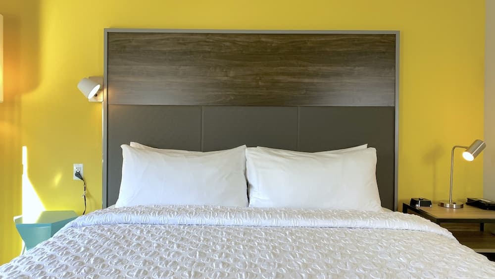 Photograph supplied for Tru By Hilton Baltimore Harbor East, MD