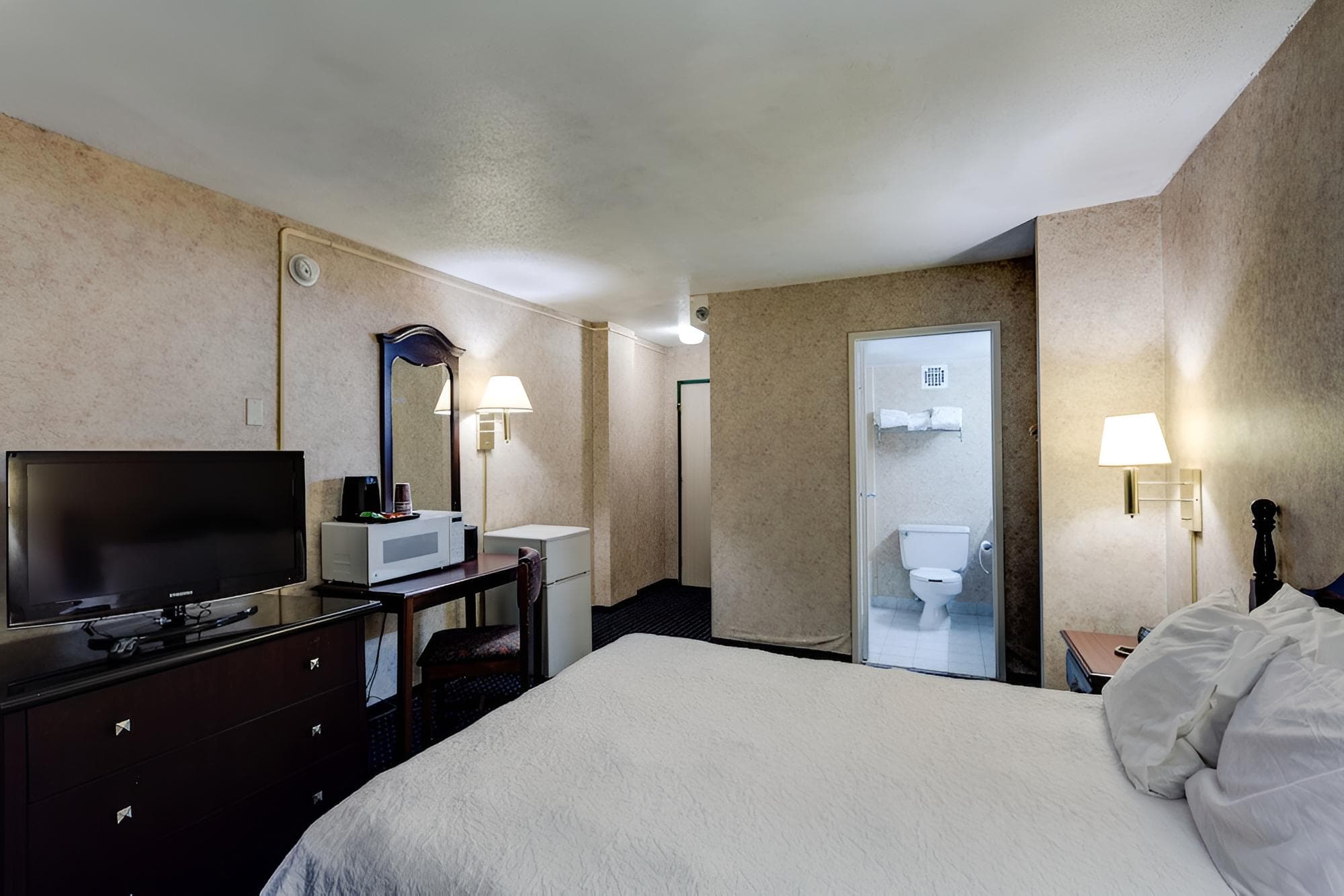 Photograph supplied for University Hotel & Suites