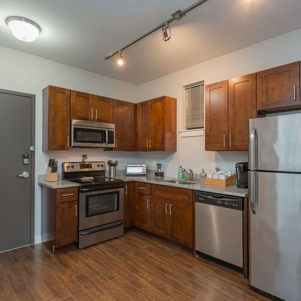 Photograph supplied for Cozysuites Music Row Stylish 2BR Free Parking 44
