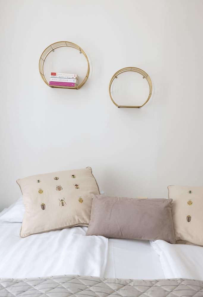 Photograph supplied for 2ndhomes Charming 2BR Home w Balcony