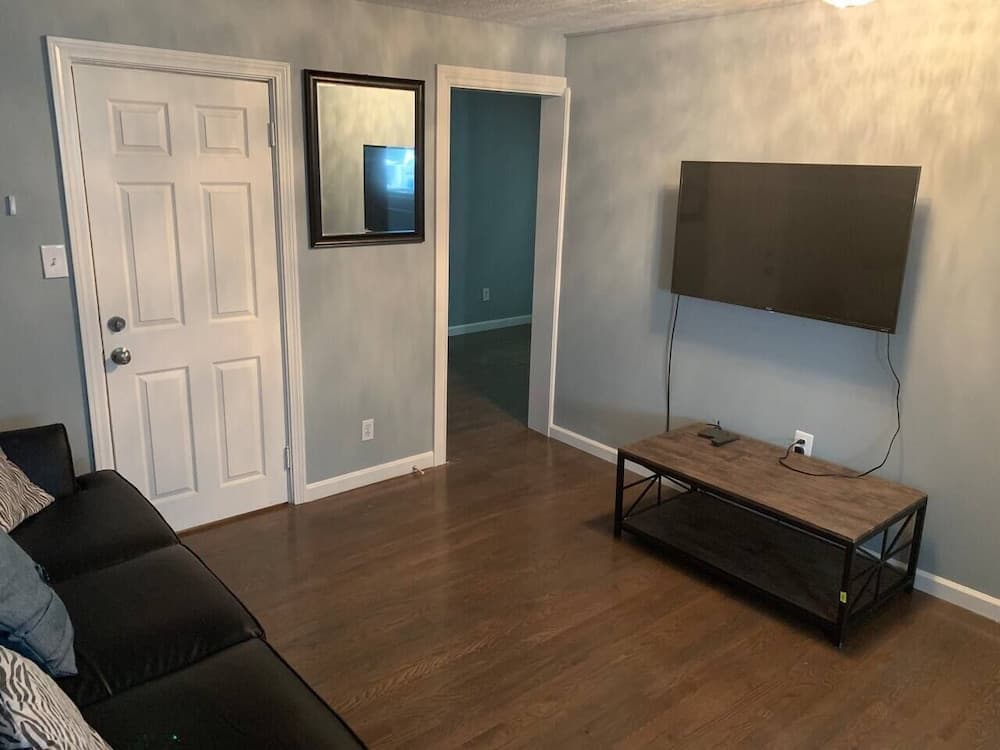 Photograph supplied for New Condo 5beds 3bath Downtown Boston North End