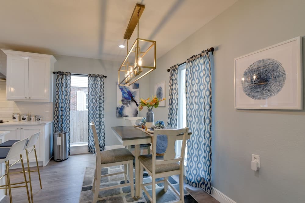 Photograph supplied for Eclectic Houston Home w/ Pool Table, 5 Mi to Dtwn