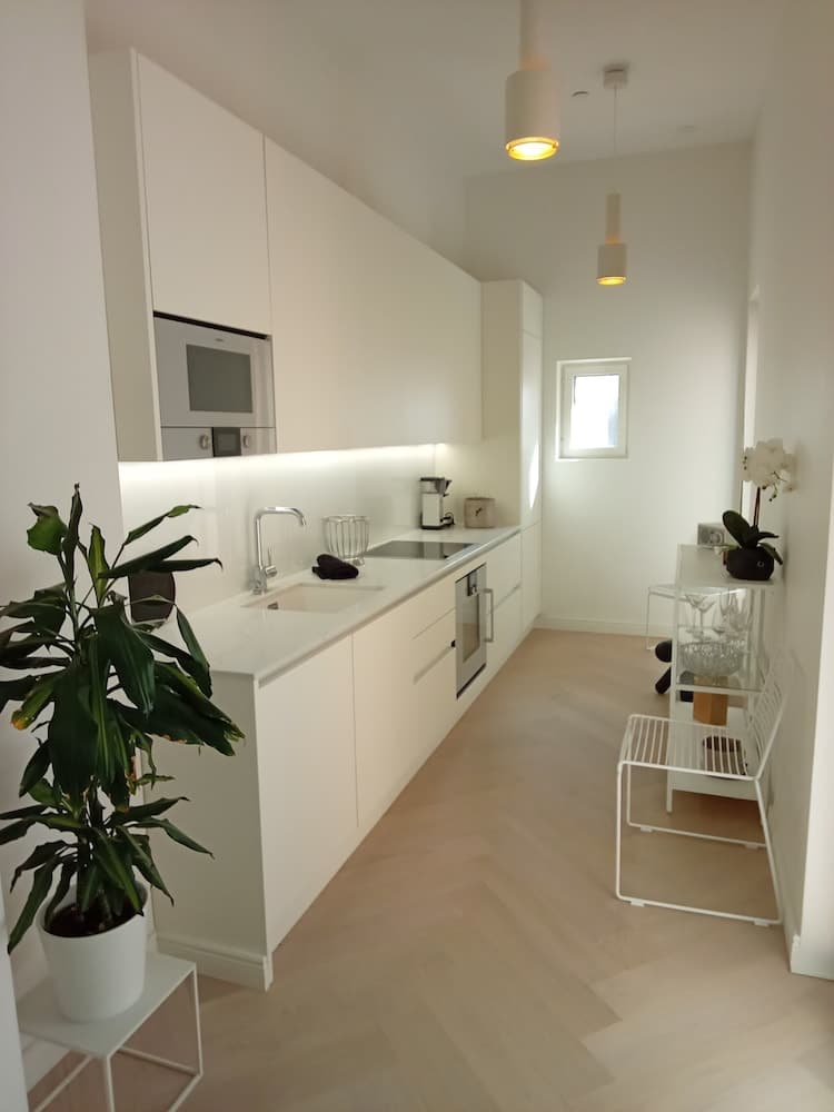 Photograph supplied for Luxus Verdandi