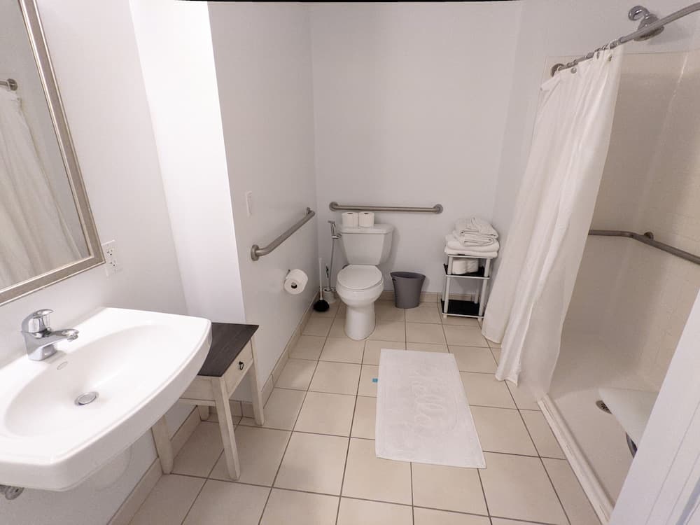 Photograph supplied for Charles River Executive Suites