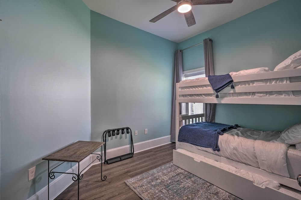 Photograph supplied for Bright Durham Home w/ Fully Furnished Deck!