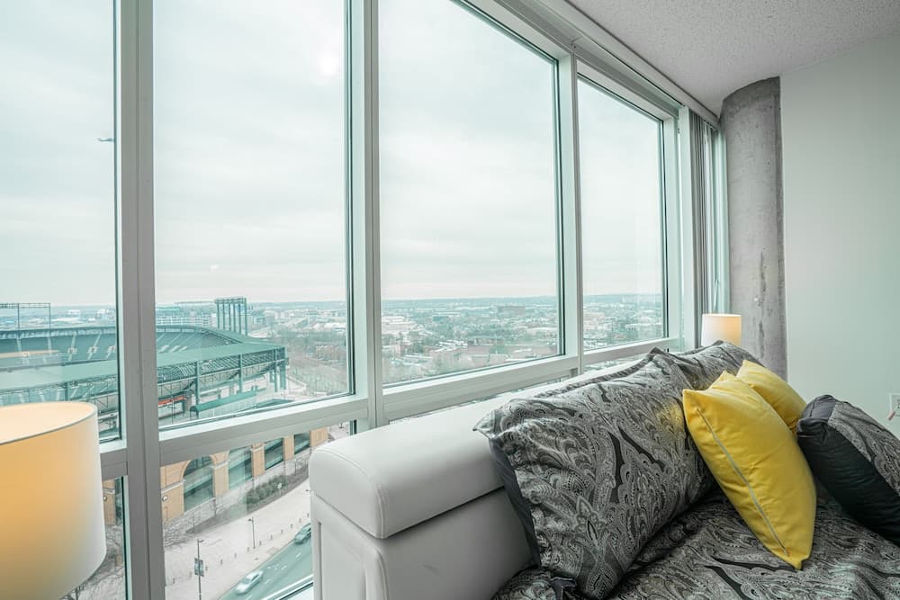 Photograph supplied for 2br Furnished Apartment In Baltimore Downtown 2 Bedroom Apts by RedAwning
