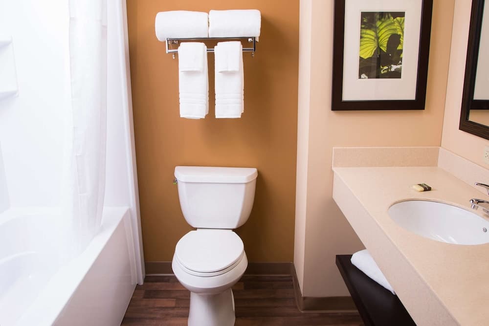 Photograph supplied for Extended Stay America Suites Houston Med Ctr Braeswood Bl