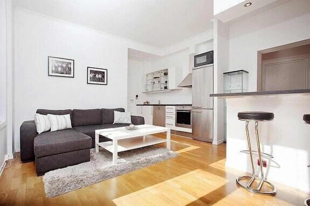 Photograph supplied for Modern Apartment In The City Center