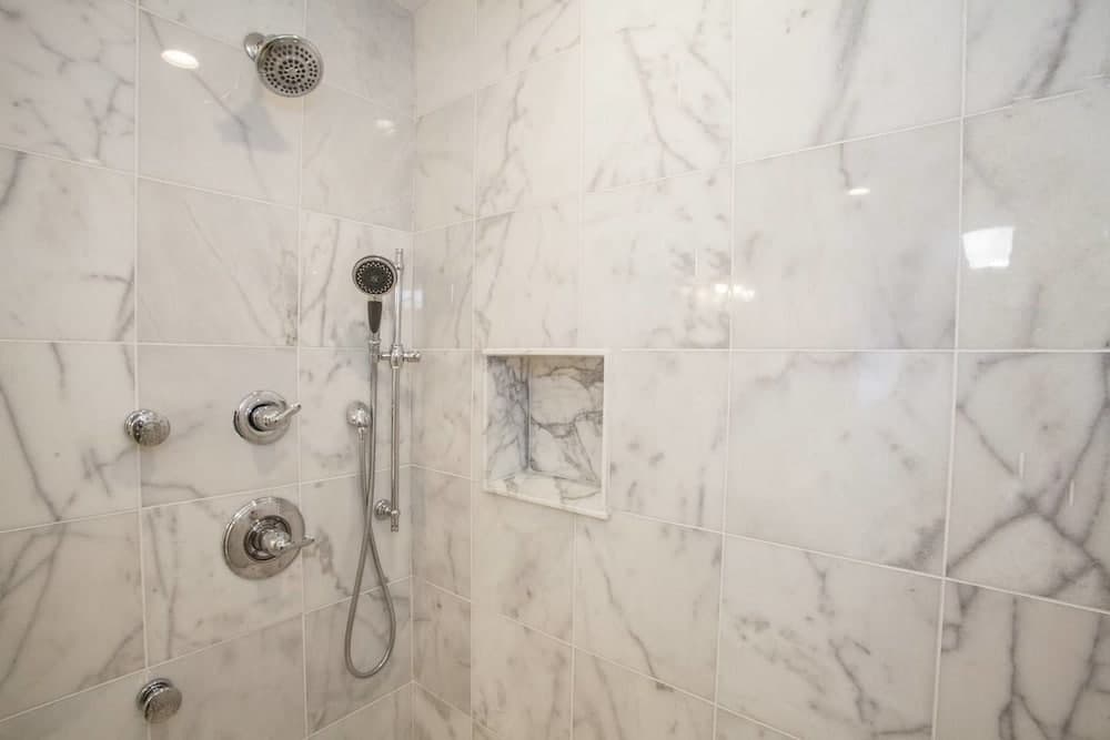 Photograph supplied for Luxury Condo 4 Bed 2 Bath Downtown Boston Sleeps 8