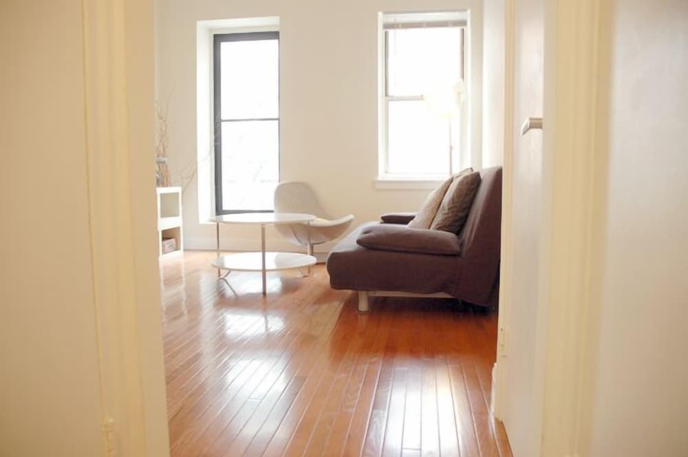 Photograph supplied for Midtown East 1BR with Private Balcony DR 26