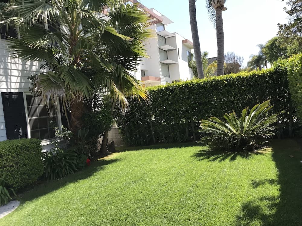 Photograph supplied for The Reeves Mansion near Beverly Hills