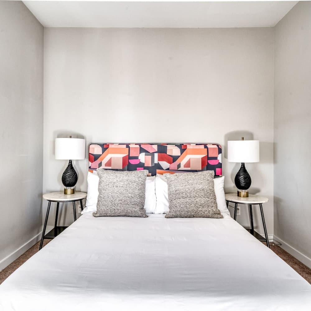 Photograph supplied for Cozysuites Music Row Spacious 2BR w Free Parking16