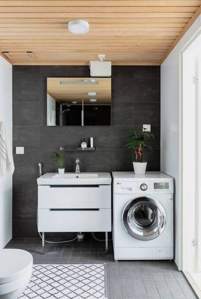 Photograph supplied for 2ndhomes Malminkatu