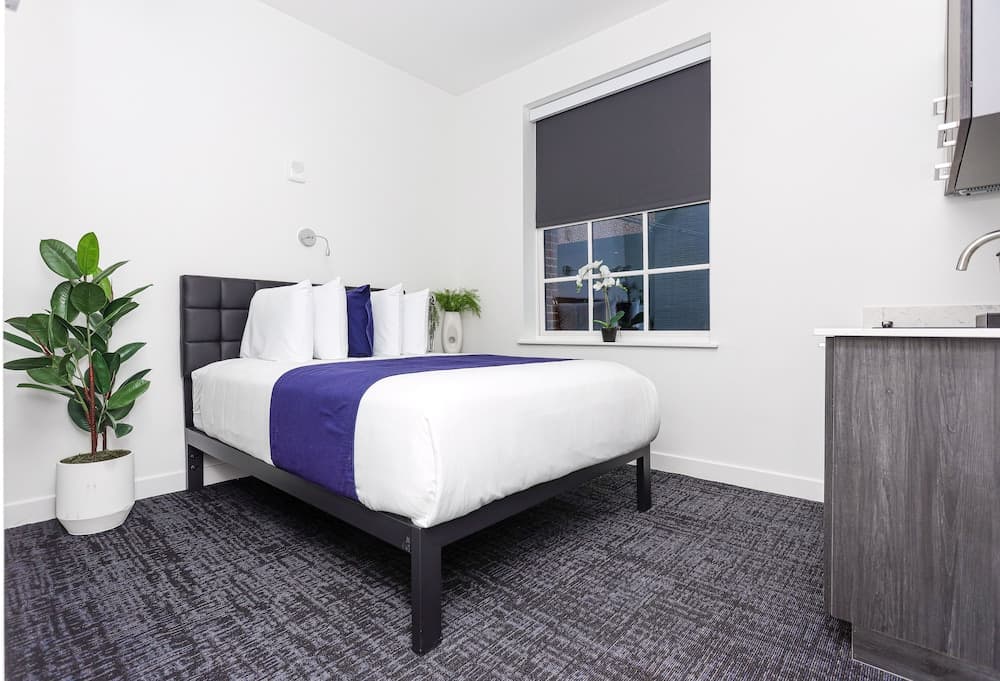 Photograph supplied for Maverick Suites at 28 Fenway