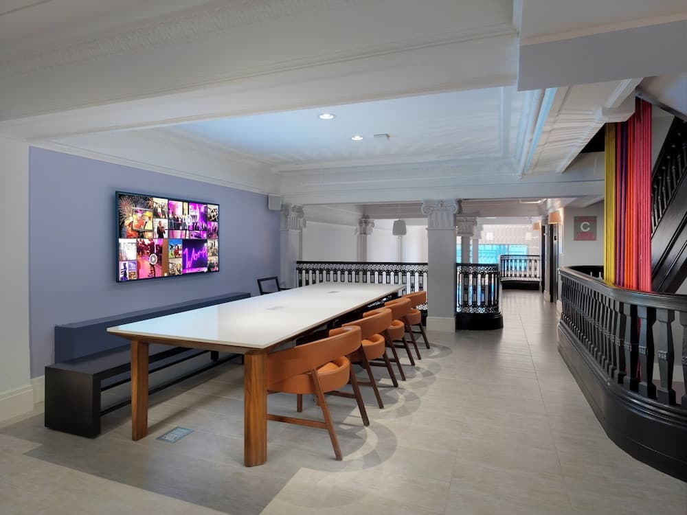 Photograph supplied for Axiom Hotel