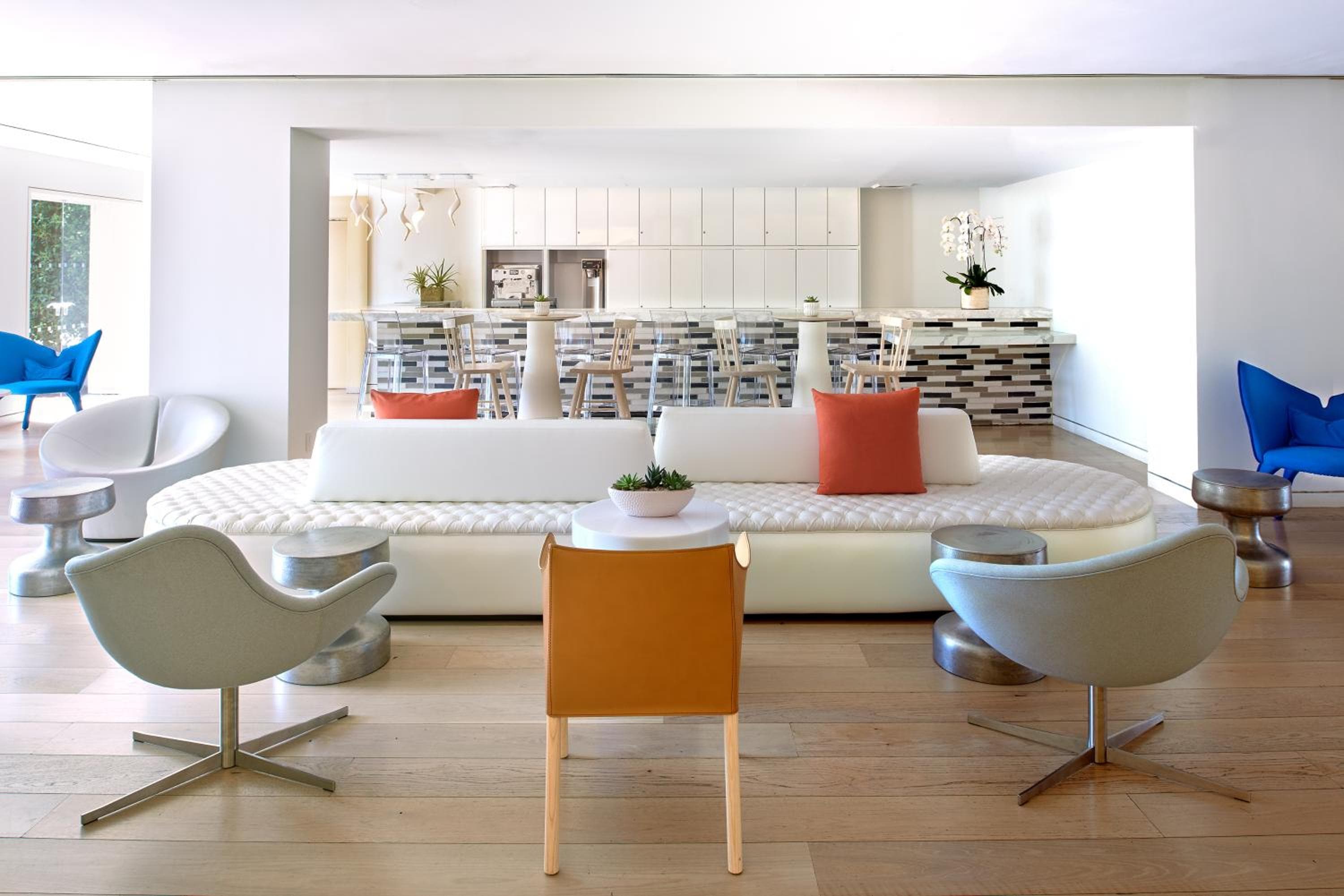 Photograph supplied for The Valorian Los Angeles, Curio Collection by Hilton