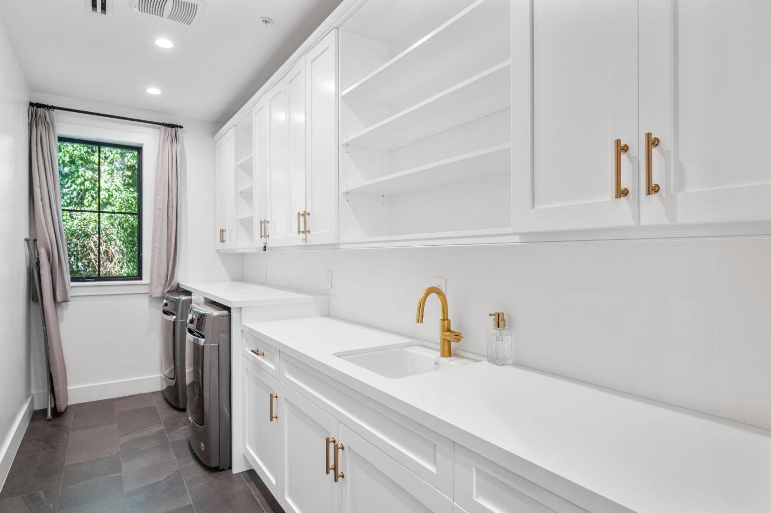 Photograph supplied for 7 BEDROOM - SIERRA VILLA