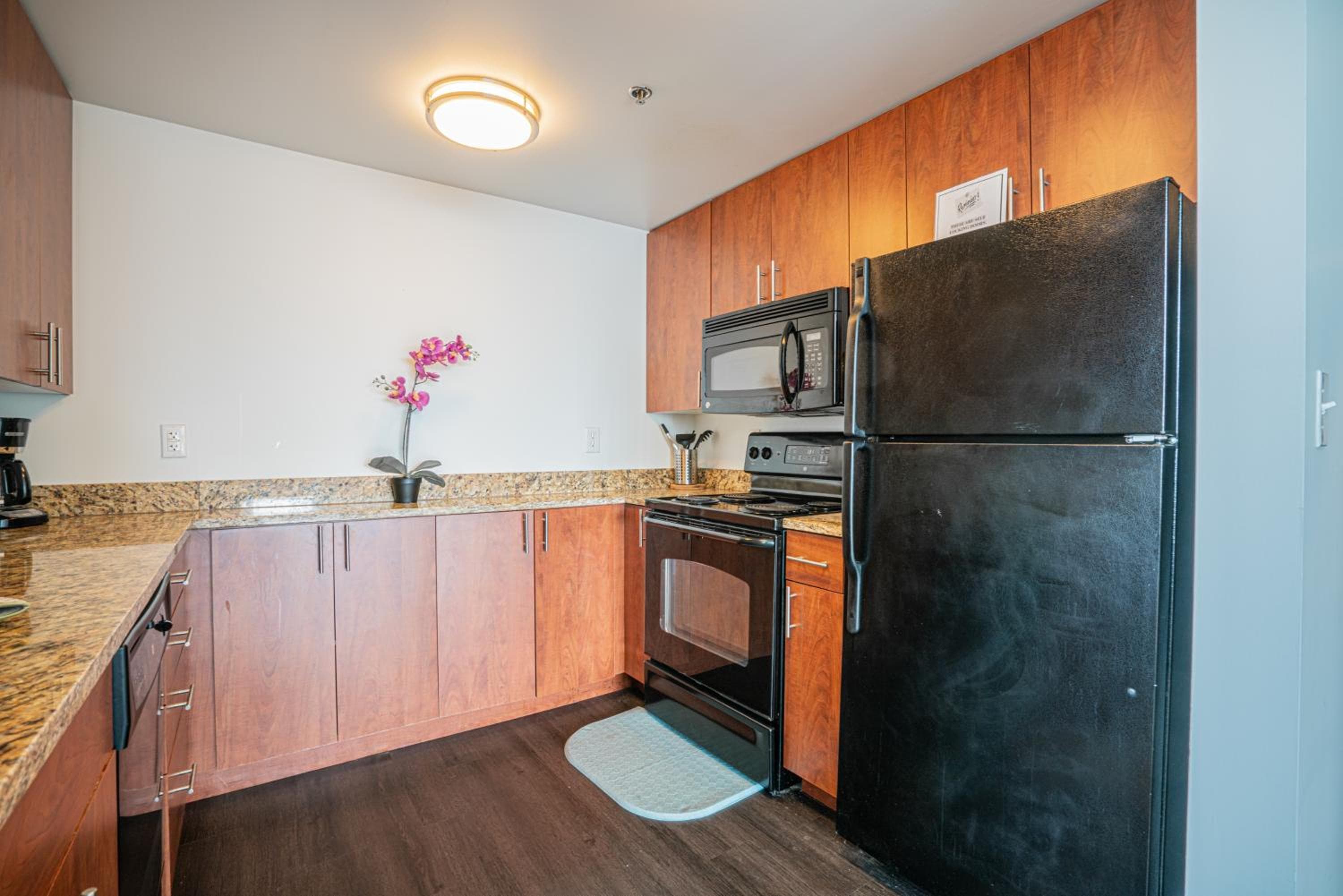 Photograph supplied for 2BR Furnished Apartment in Baltimore Downtown apts