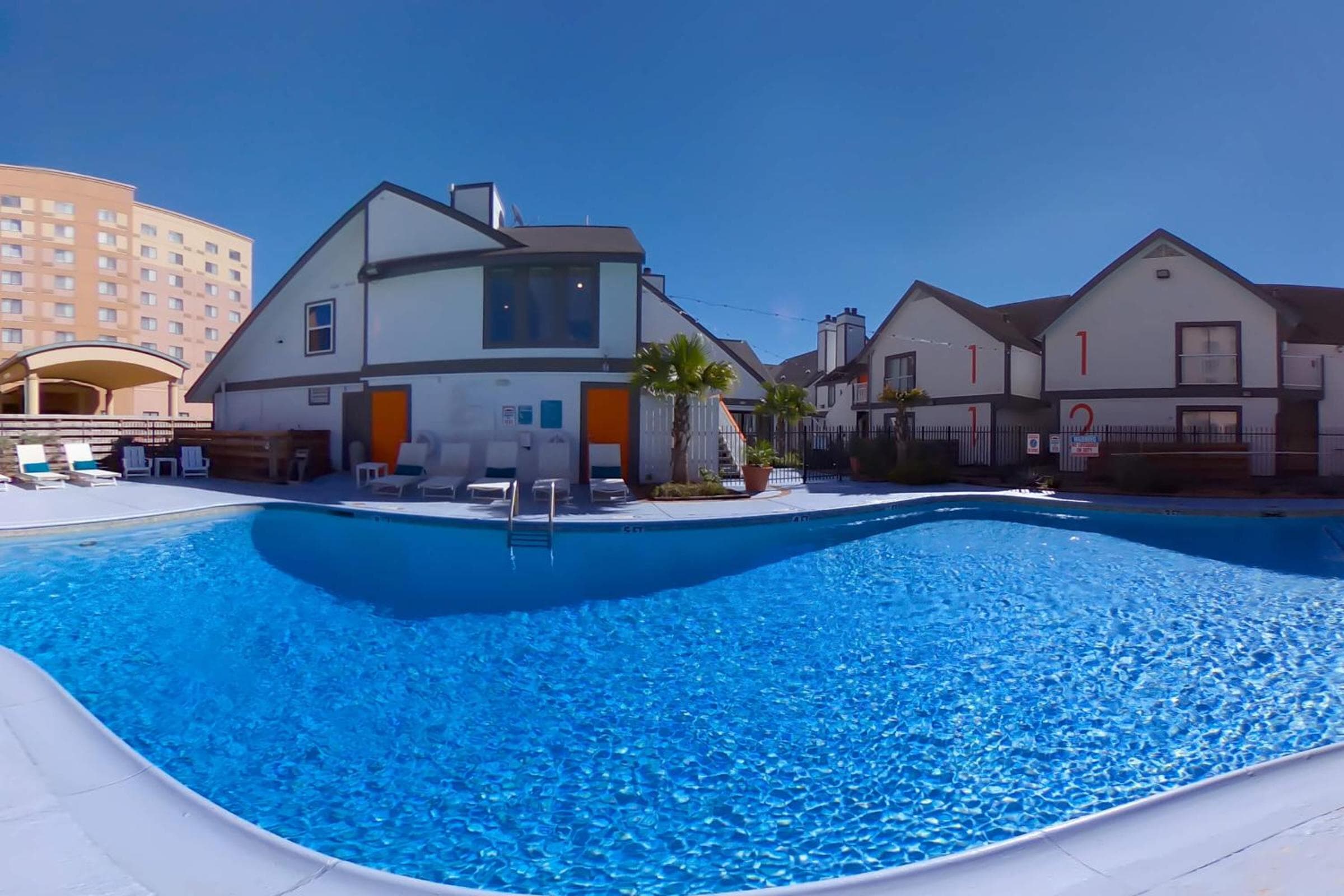 Photograph supplied for Houston Medical Center 2BR Loft with Pool near NRG Stadium
