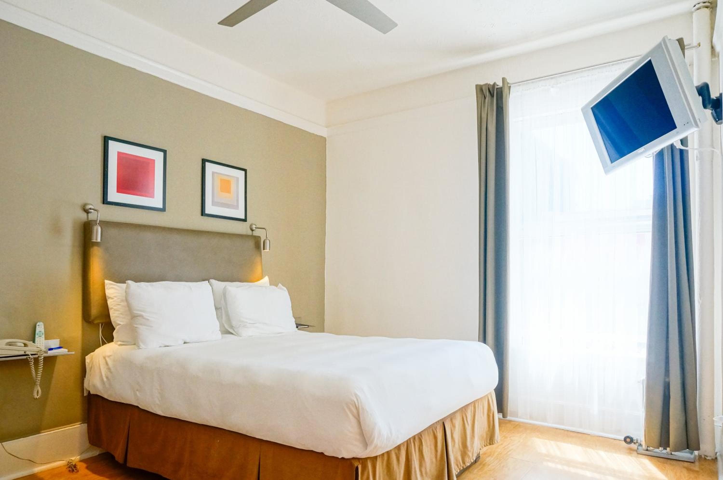 Photograph supplied for Herbert Hotel