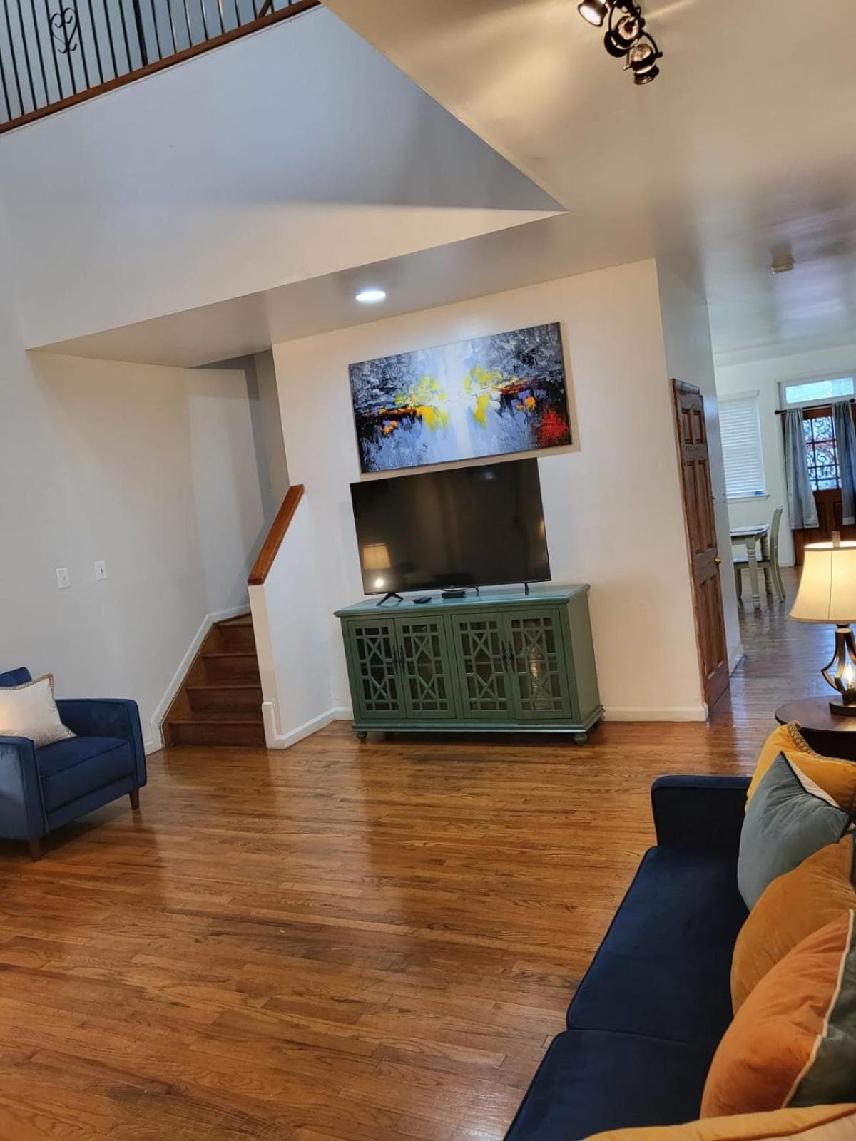 Photograph supplied for Reservoir Hill Mansion - 4 bedrooms