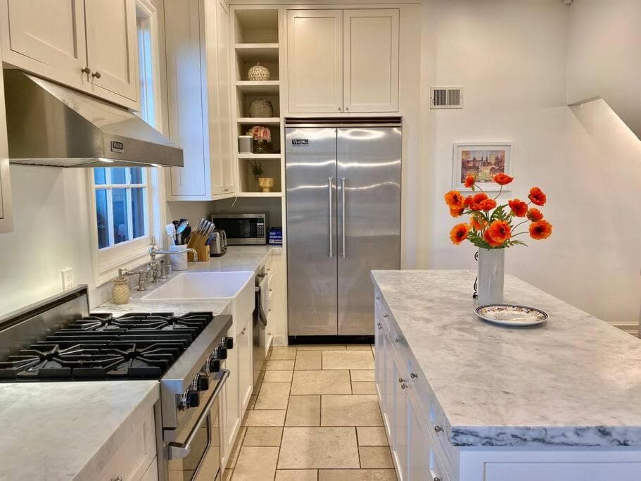 Photograph supplied for Entire villa on Sunset Strip