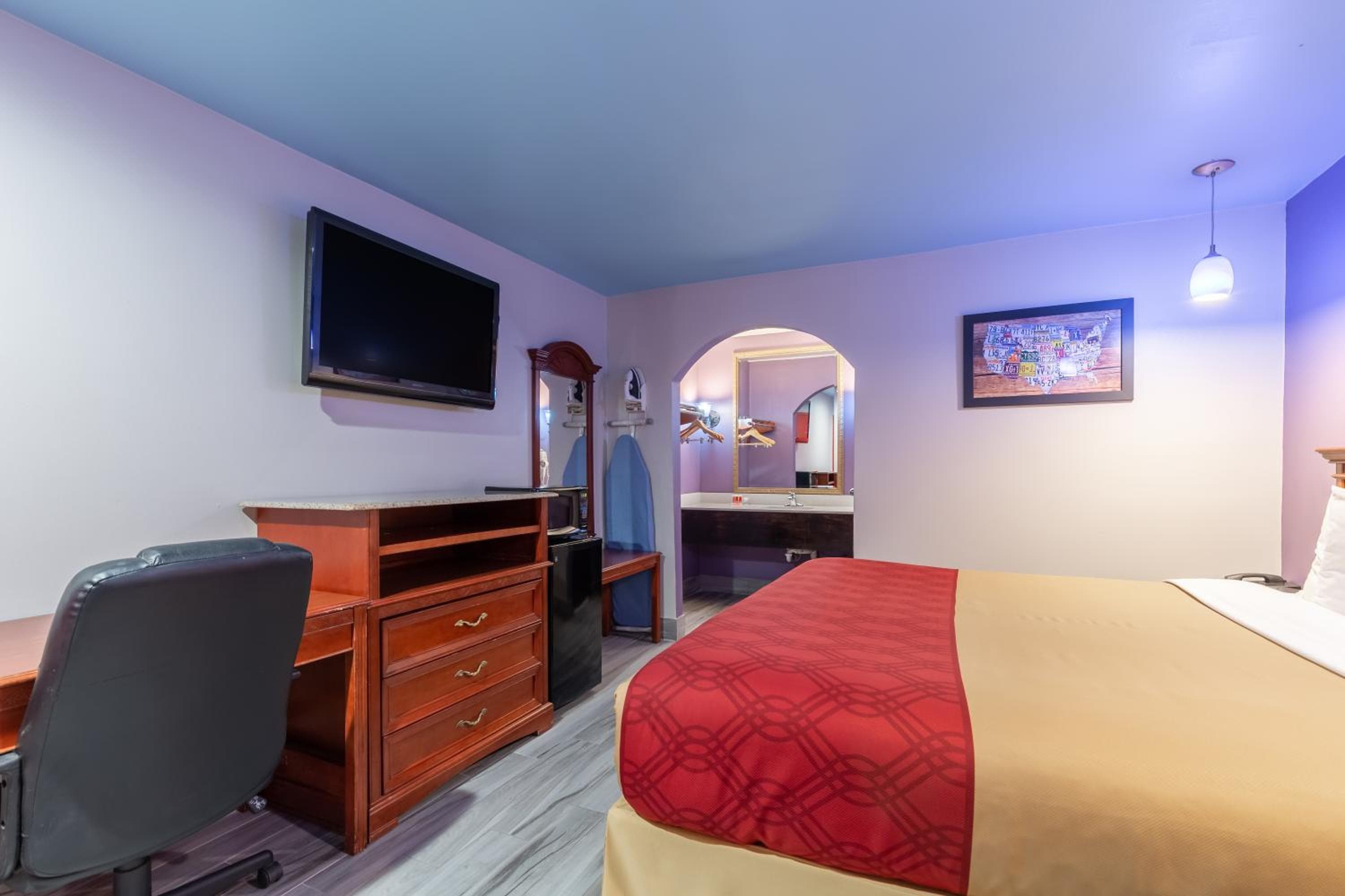 Photograph supplied for Summit Inn - Houston Medical Center - NRG Park