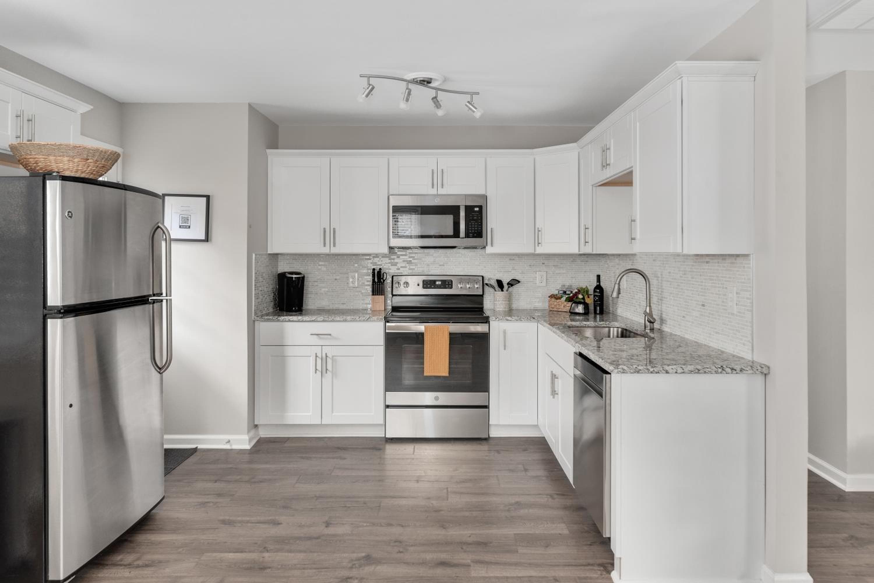 Photograph supplied for Cozy 3BR home fully fenced and in quiet street, 5min to downtown, 10min to Duke and RTP