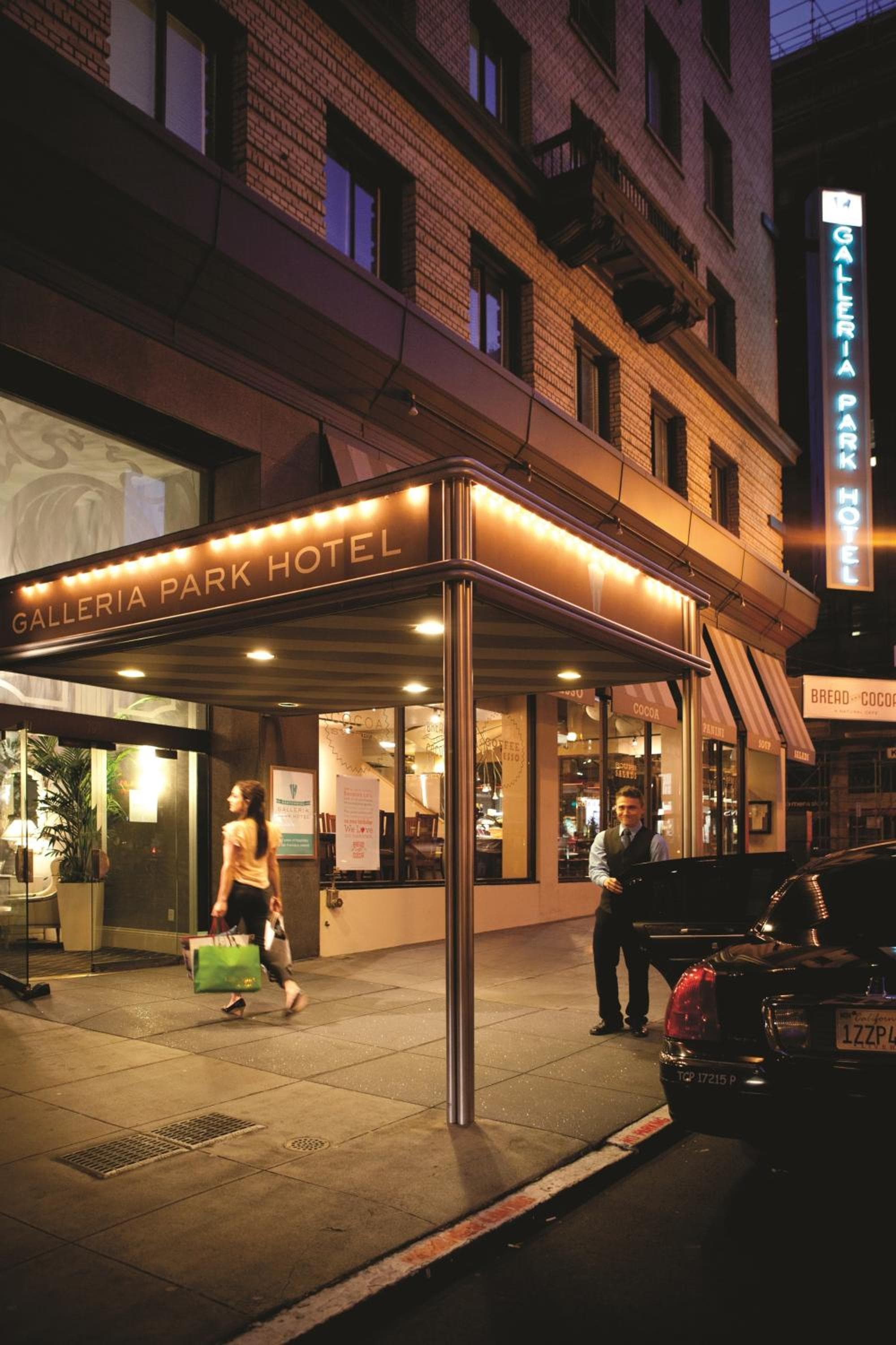 Photograph supplied for Galleria Park Hotel