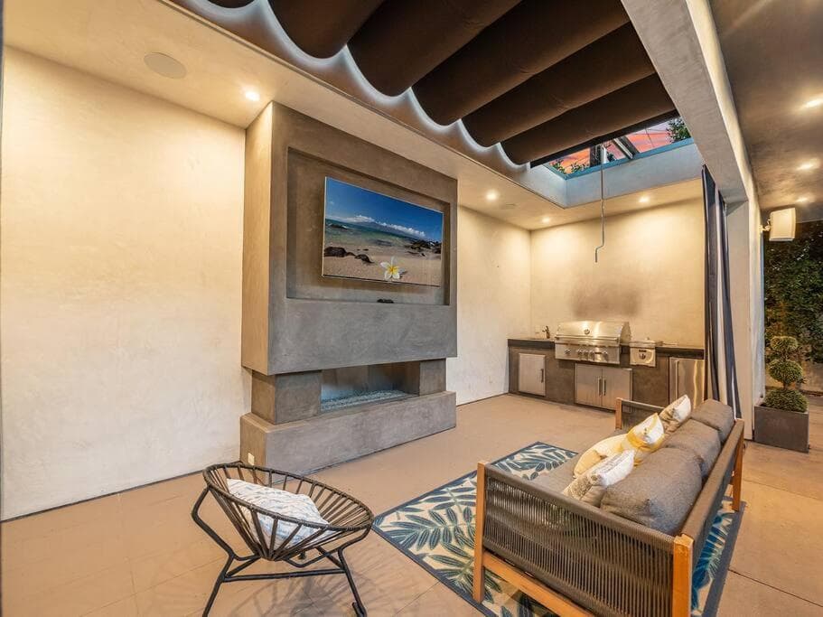 Photograph supplied for Martel Villa