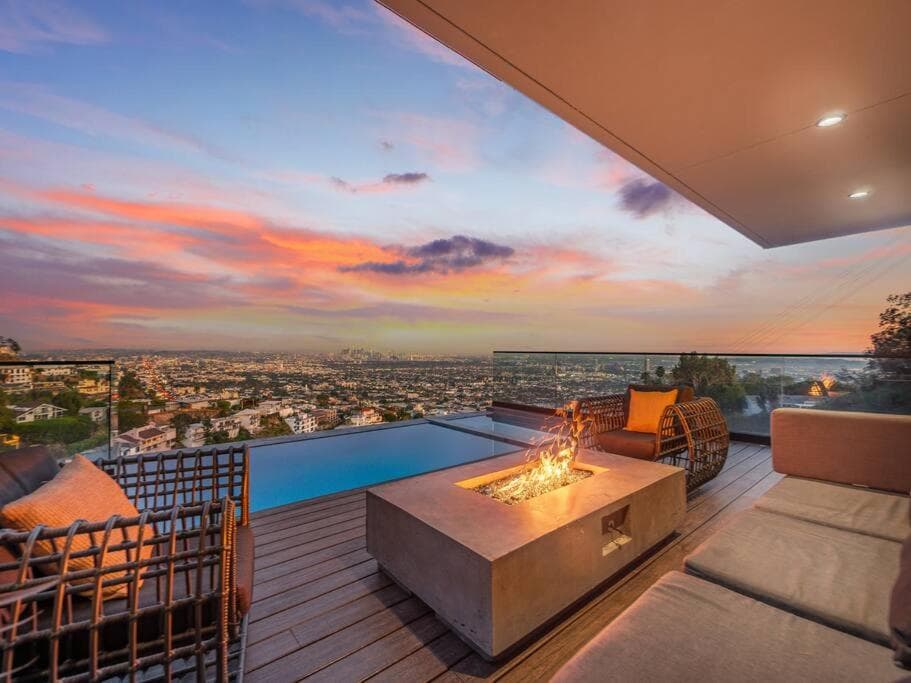 Photograph supplied for Stunning Franklin Villa 3 bedroom
