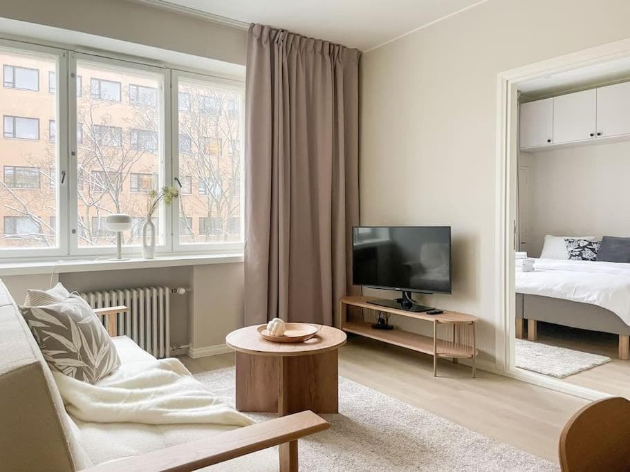 Photograph supplied for Central 1BR next to the park