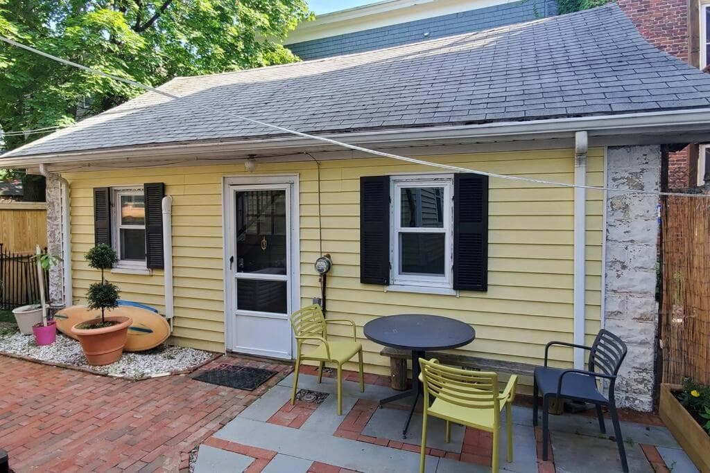 Photograph supplied for Harvard Squares ONLY Tiny House on the Charles!