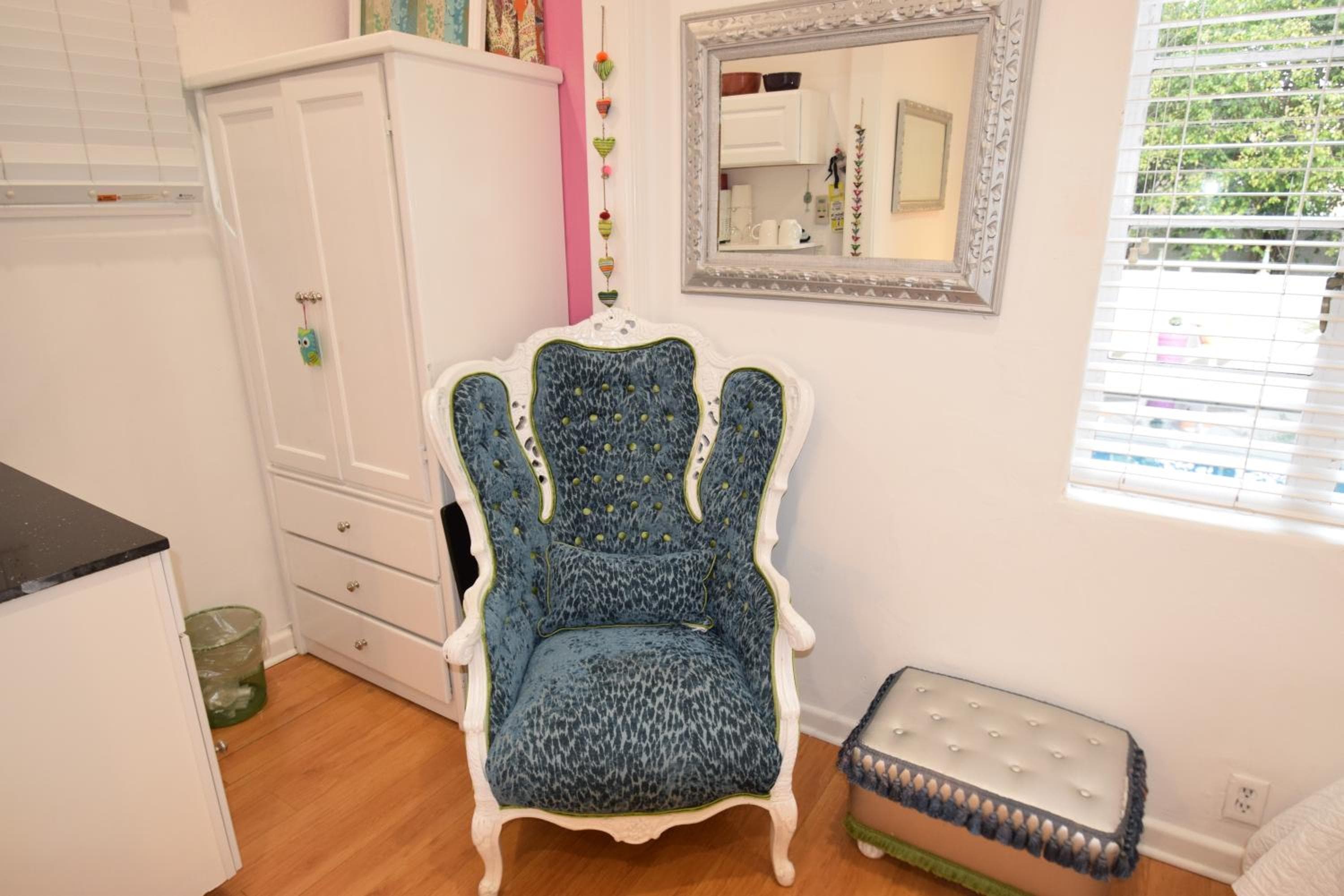 Photograph supplied for Beverly Hills Celebrity Home