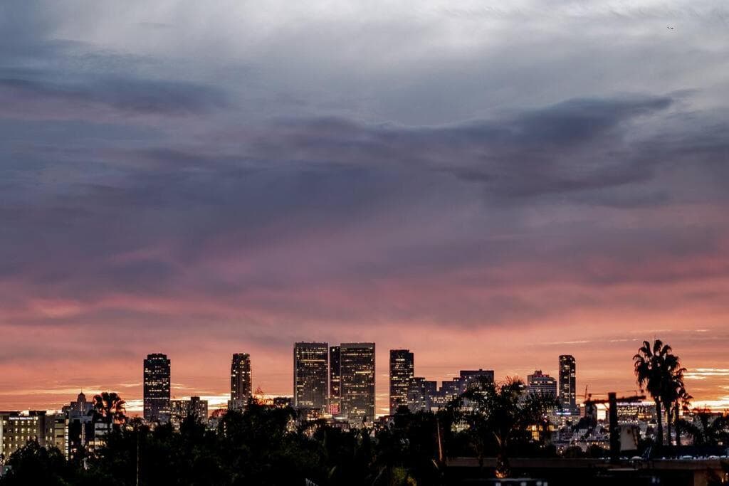 Photograph supplied for Modern, Resort-Style Home in West Hollywood