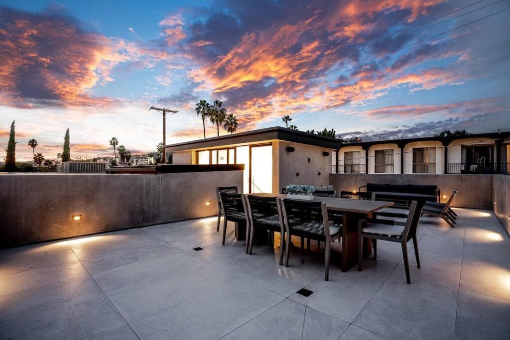 Photograph supplied for Modern, Resort-Style Home in West Hollywood