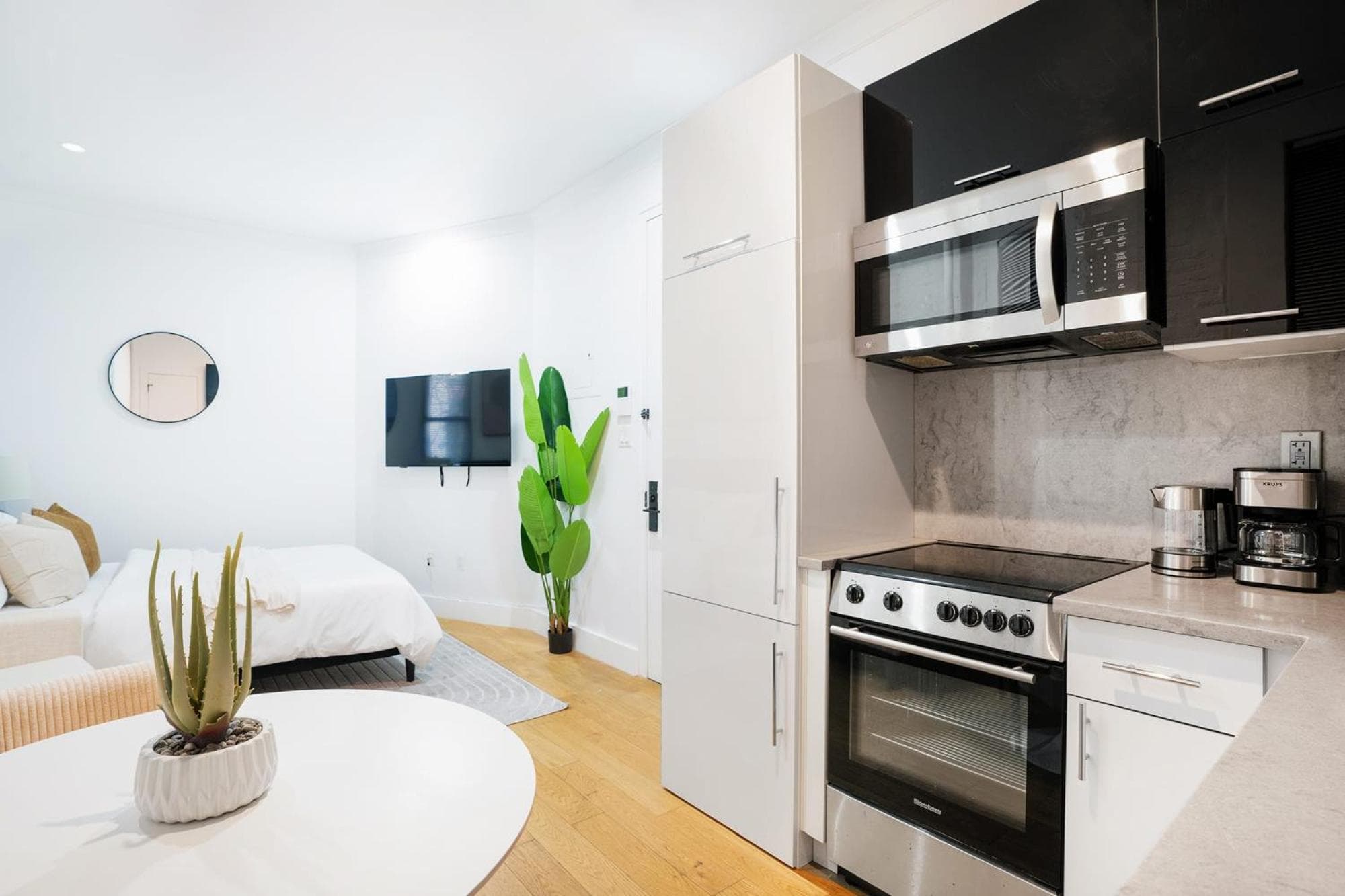 Photograph supplied for 403-2E Newly Renovated Studio UES