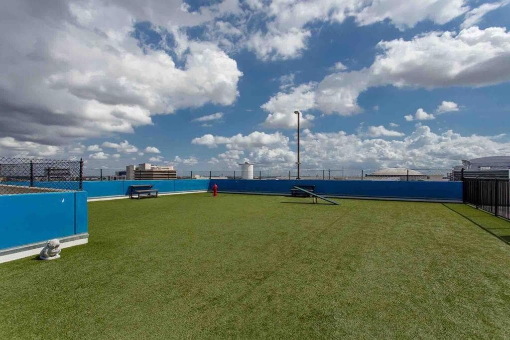 Photograph supplied for Cozy Oasis Pool Gym Wi-Fi Pets OK Near NRG